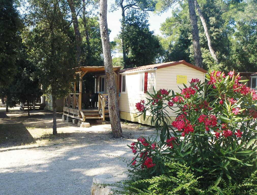 Mobilehome Victoria - Camp Soline Biograd Na Moru Zewnętrze zdjęcie